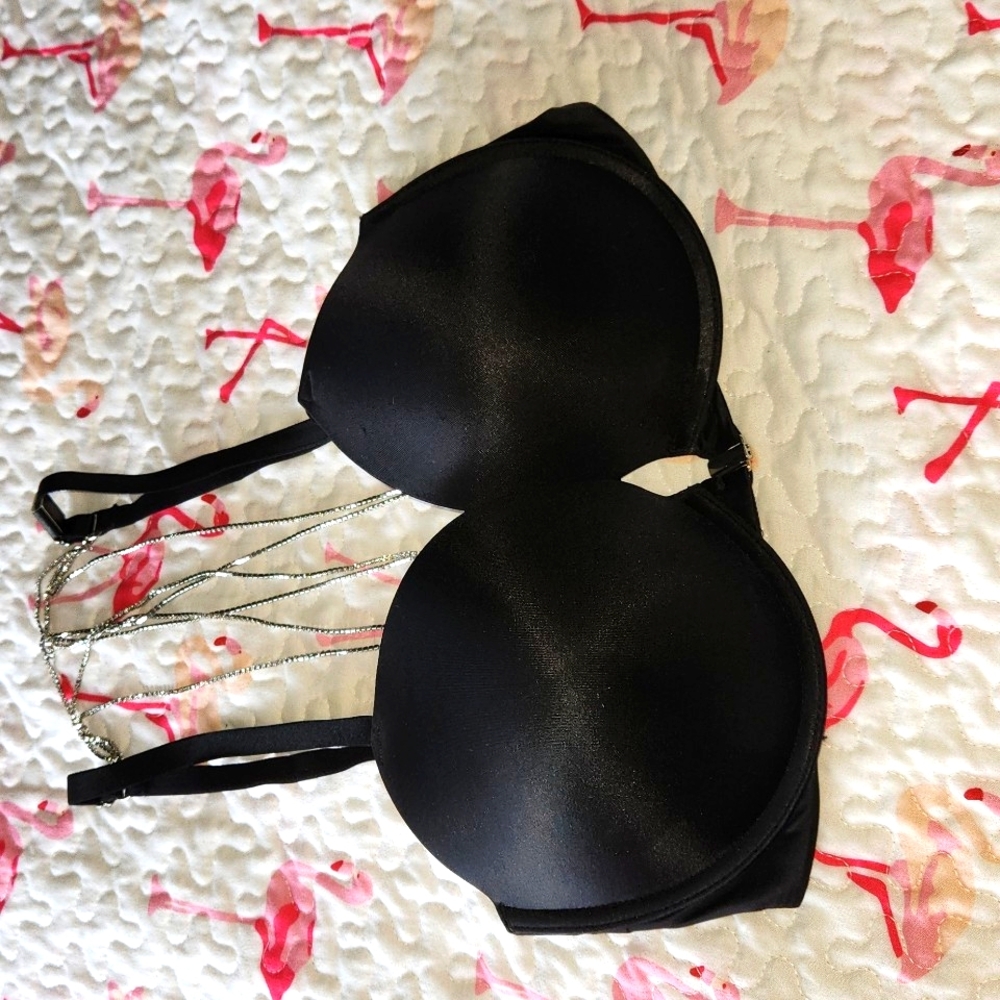 Pushup,VictoriaSecret,Verysexy,34DD,black,smooth,Newwtag,rhinestones, brandnew